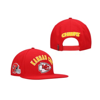 Kansas City Chiefs Pro Standard Red Stacked Snapback Hat