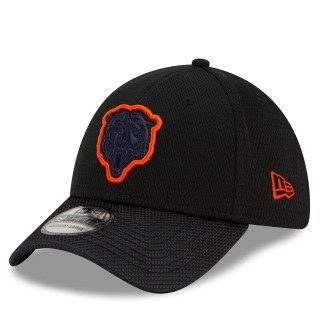 Chicago Bears Black 2021 NFL Sideline Road 39THIRTY Hat