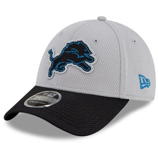 Detroit Lions Gray Black 2021 NFL Sideline Road 9FORTY Adjustable Hat