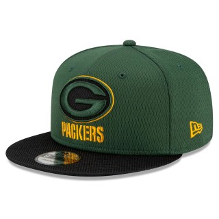 Youth Green Bay Packers Green Black 2021 NFL Sideline Road 9FIFTY Snapback Hat