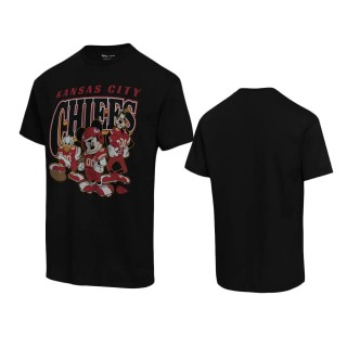Kansas City Chiefs Black Disney Mickey Huddle T-Shirt