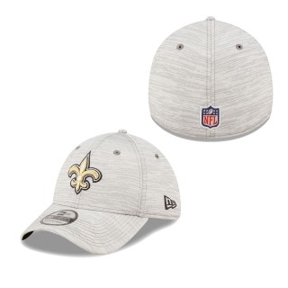 Men's New Orleans Saints Gray 2022 NFL Training Camp Official Coach 39THIRTY Flex Hat